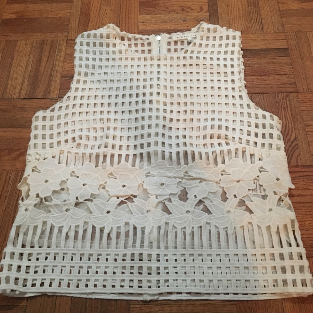 Endless Rose White Cutout Sleeveless Flower Top 🌹